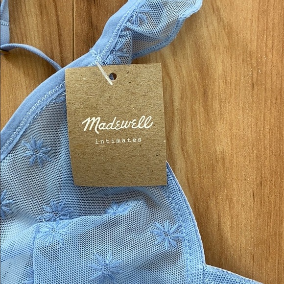 Madewell Embroidered Mesh Ruffle Eden Bralette. - Picture 3 of 8